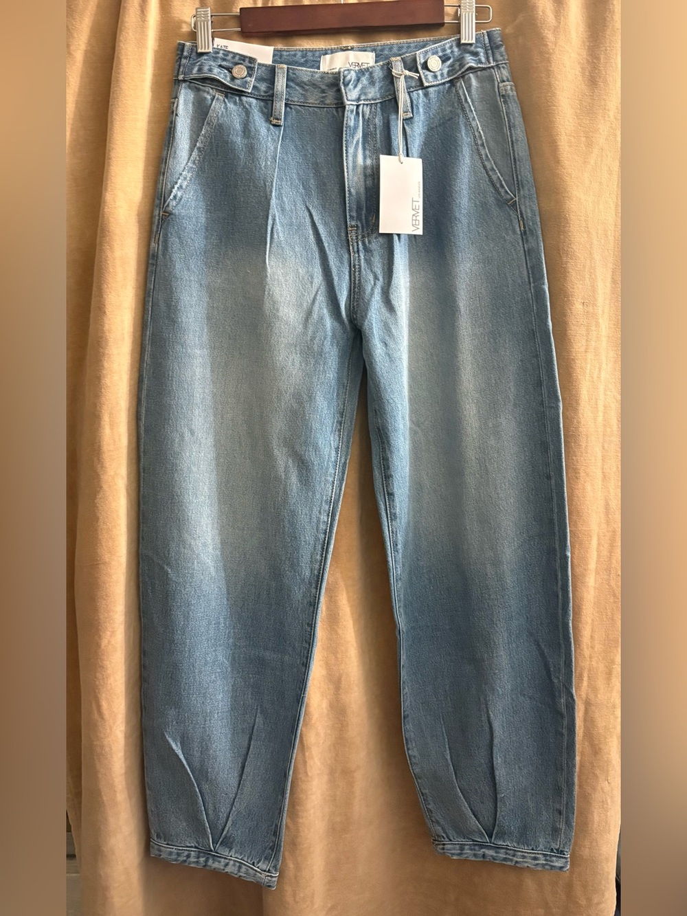 Vervet Kate Barrel leg jeans size 26